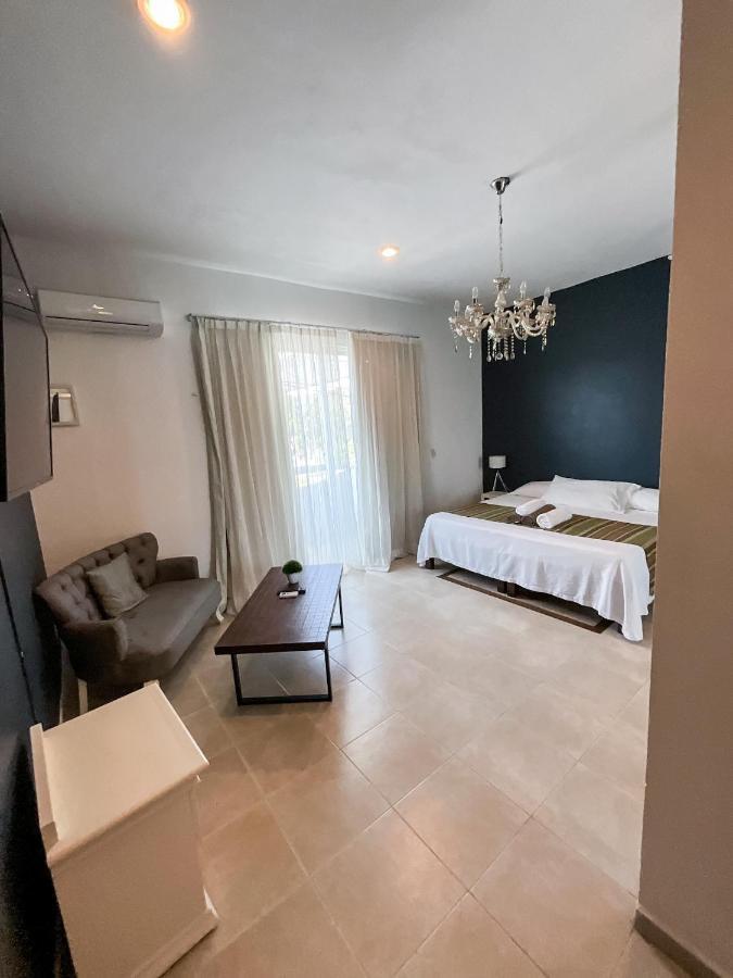 Nasim Condo Hotel Con Acceso Beach Club Gratis, Metros 5Th Avenida Playa del Carmen Exterior foto